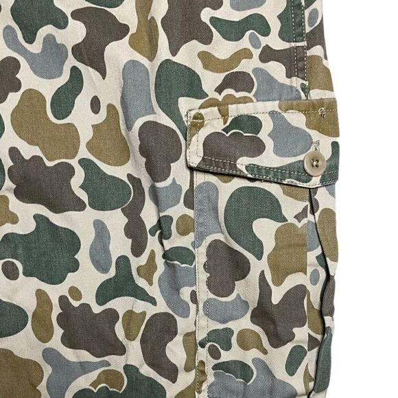 Madewell High Rise Cargo Camo Pants - Picture 6 of 10